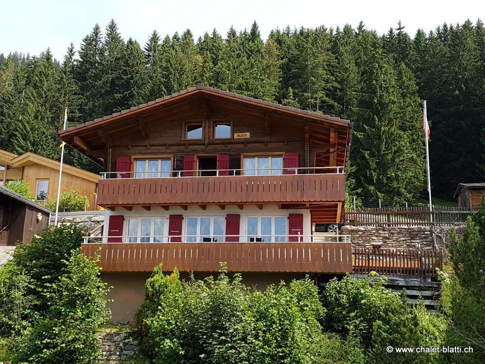 Ferienwohnungen Chalet Blatti